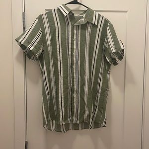 Men’s Large Button Up